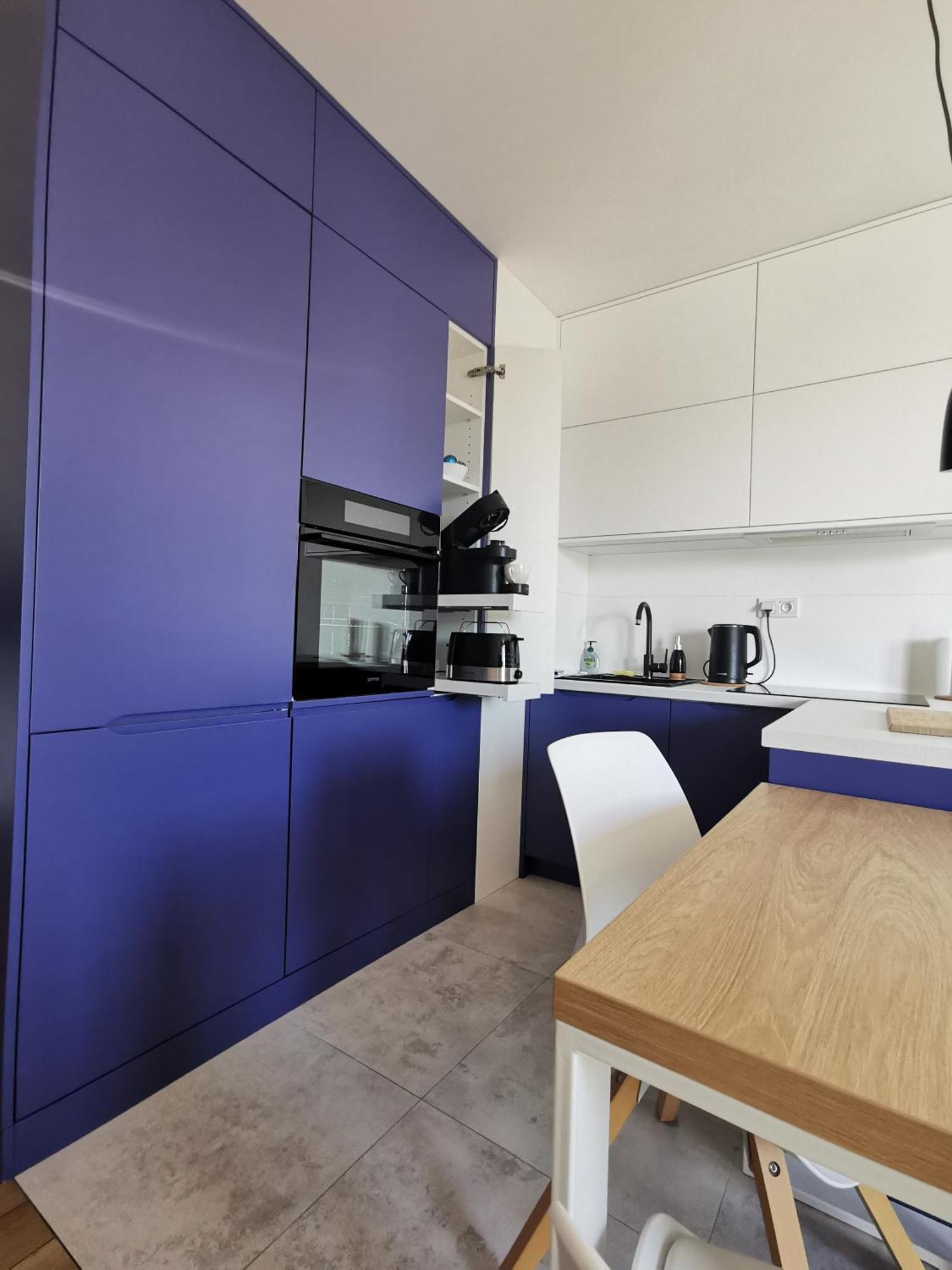 Wola Blue Modern * Варшава