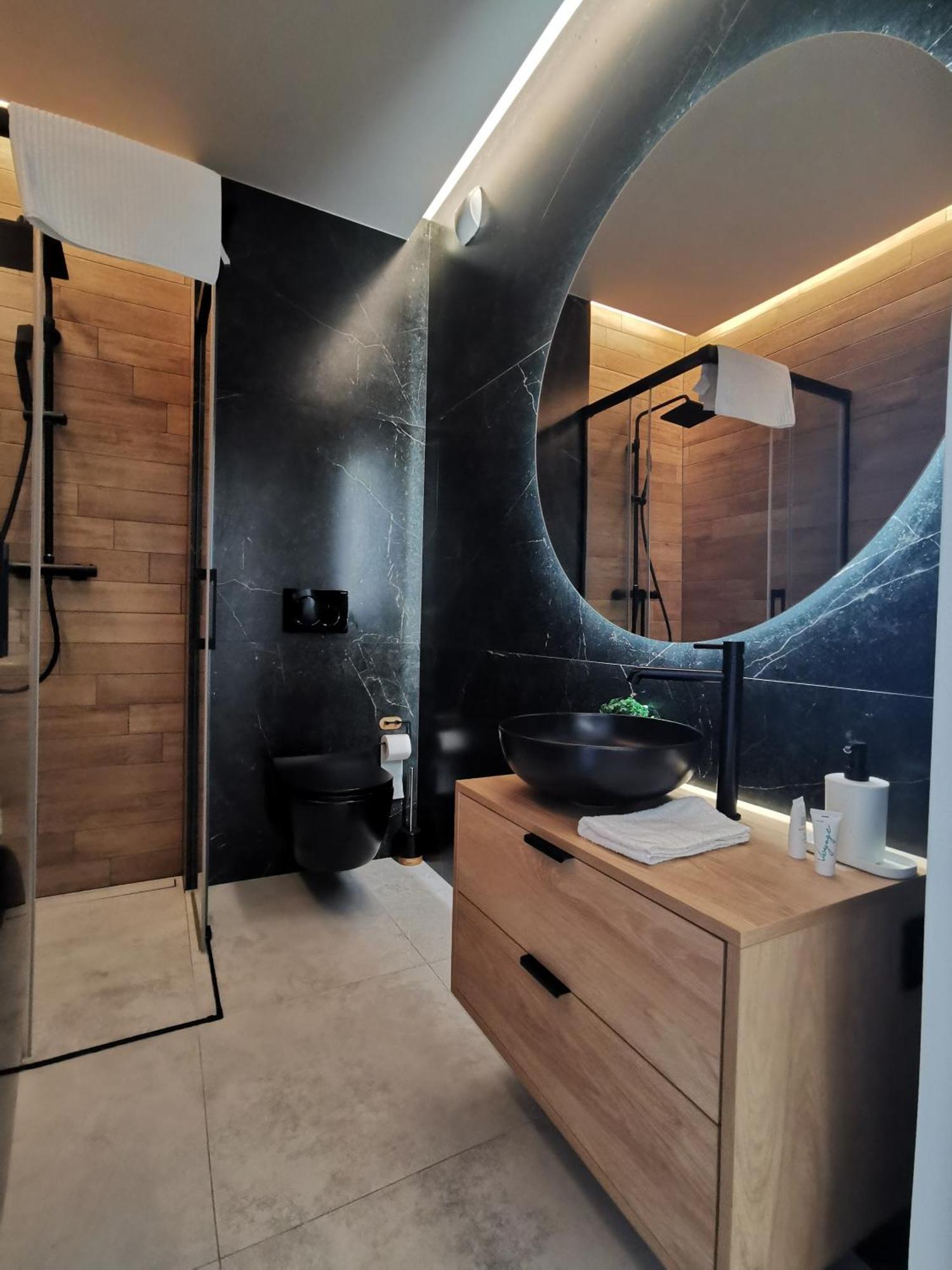 Wola Blue Modern * Варшава