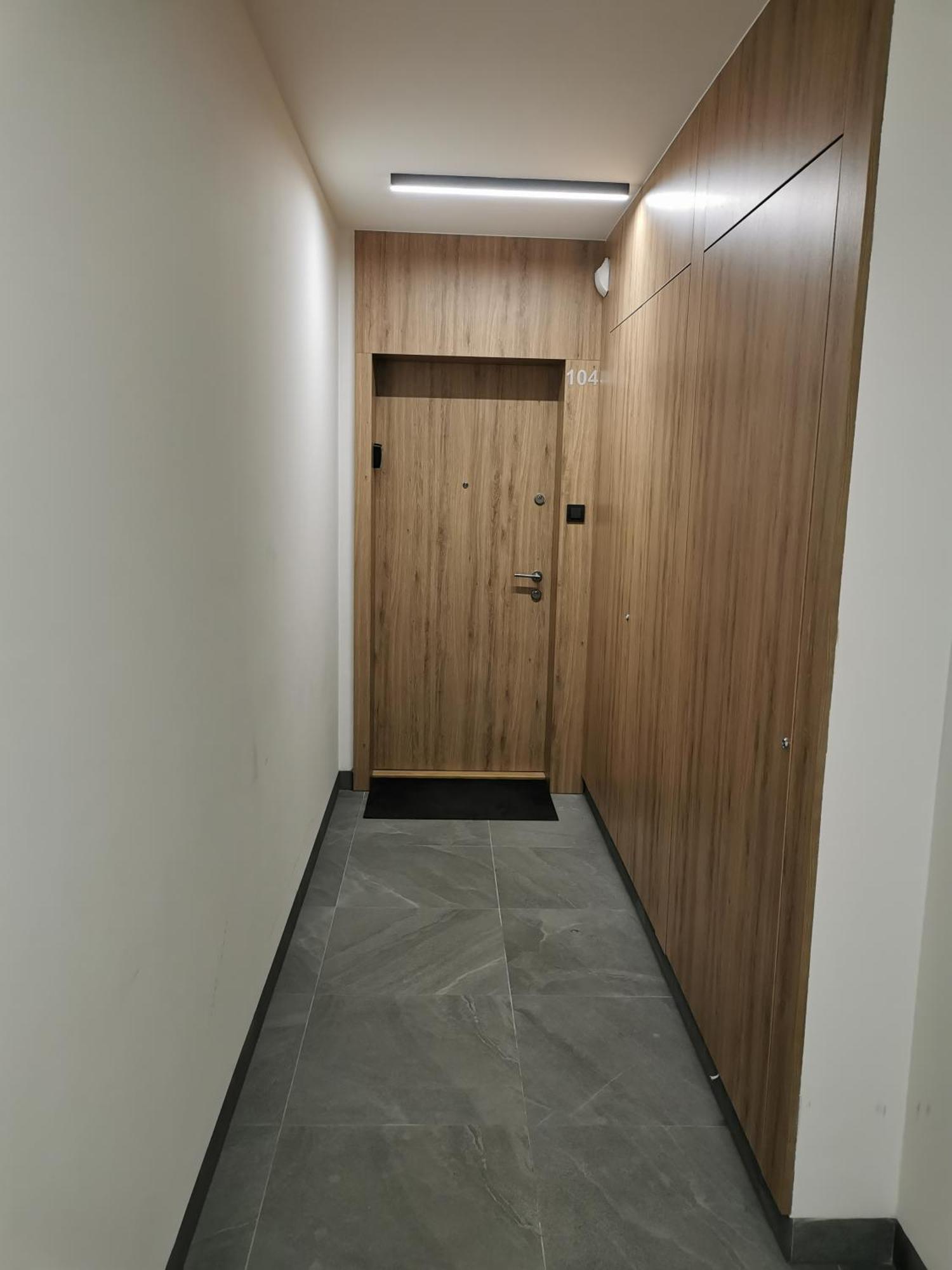 Wola Blue Modern Апартаменти *